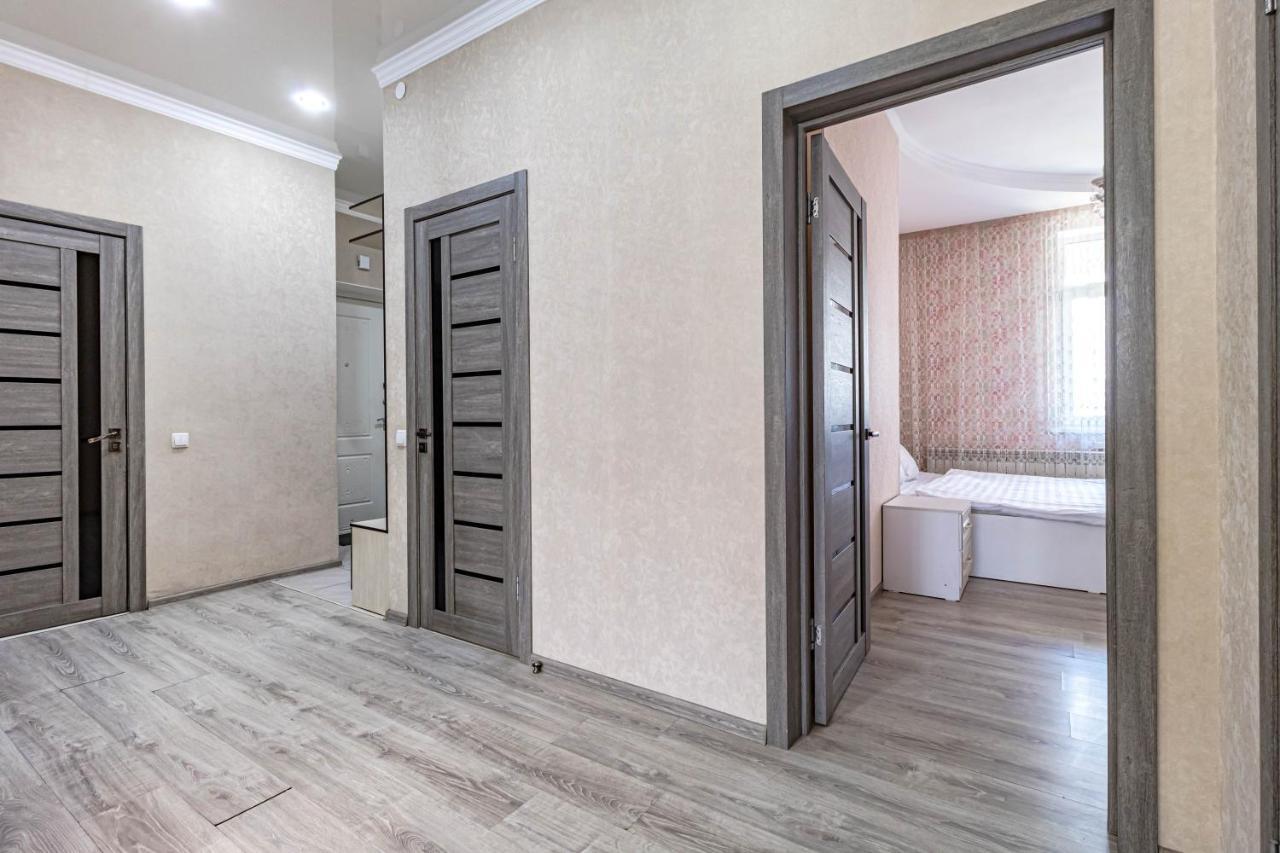 Apartments Lux 53/141 Астана Екстер'єр фото