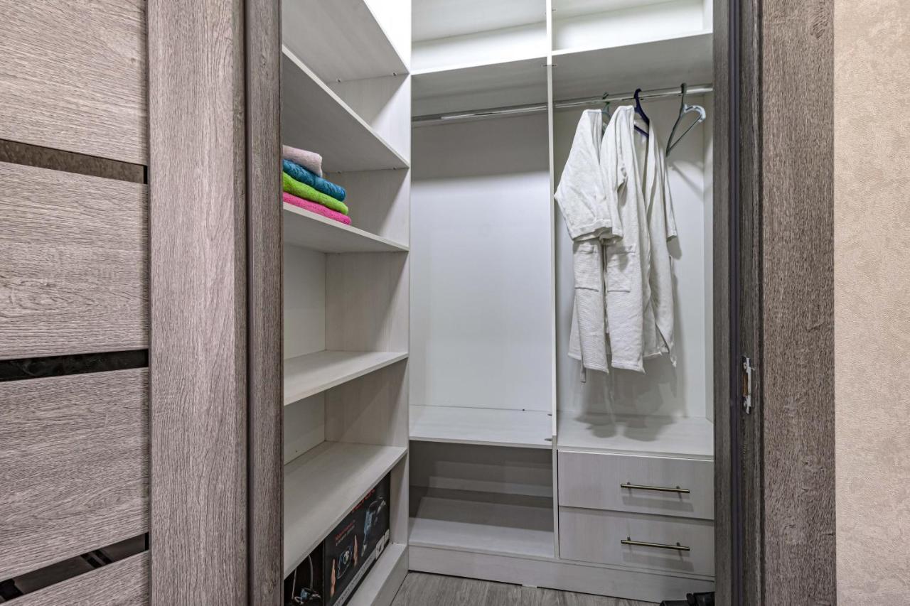 Apartments Lux 53/141 Астана Екстер'єр фото