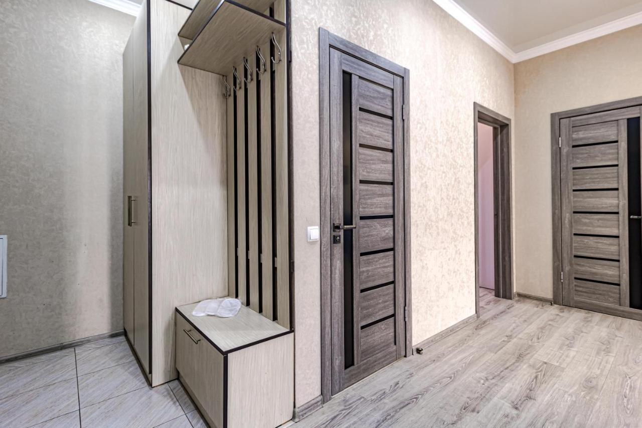 Apartments Lux 53/141 Астана Екстер'єр фото