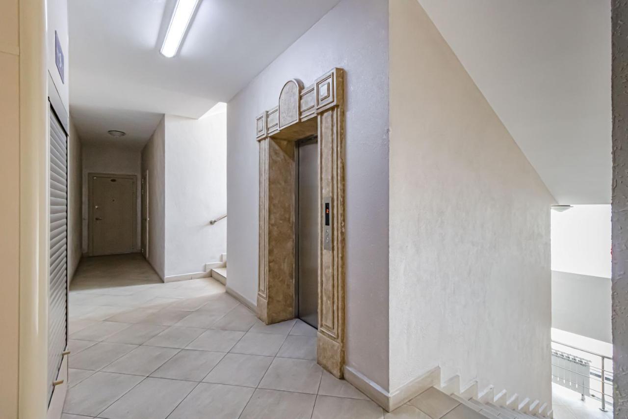 Apartments Lux 53/141 Астана Екстер'єр фото